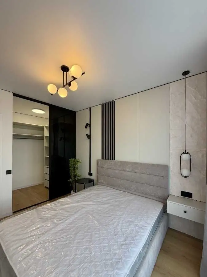 Фото Selling a 1-room apartment, 31 sq.m., Instytutska Street  Hatne, price: 69500 USD, code 7896