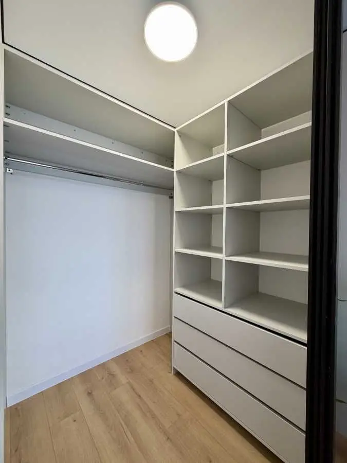 Фото Selling a 1-room apartment, 31 sq.m., Instytutska Street  Hatne, price: 69500 USD, code 7896