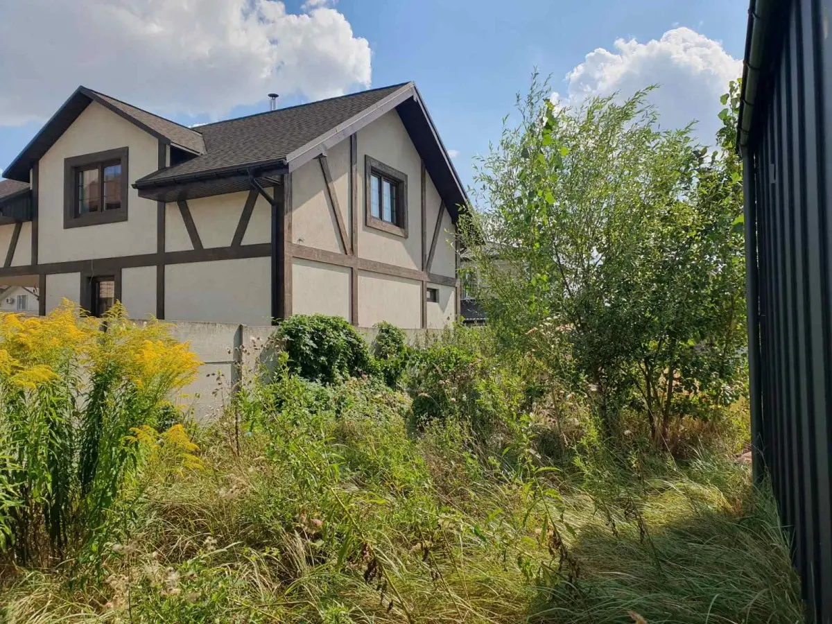 Фото Продаю будинок, 185 кв. м, Центральна вул.  Київ, ціна: 179000 $, код 7898