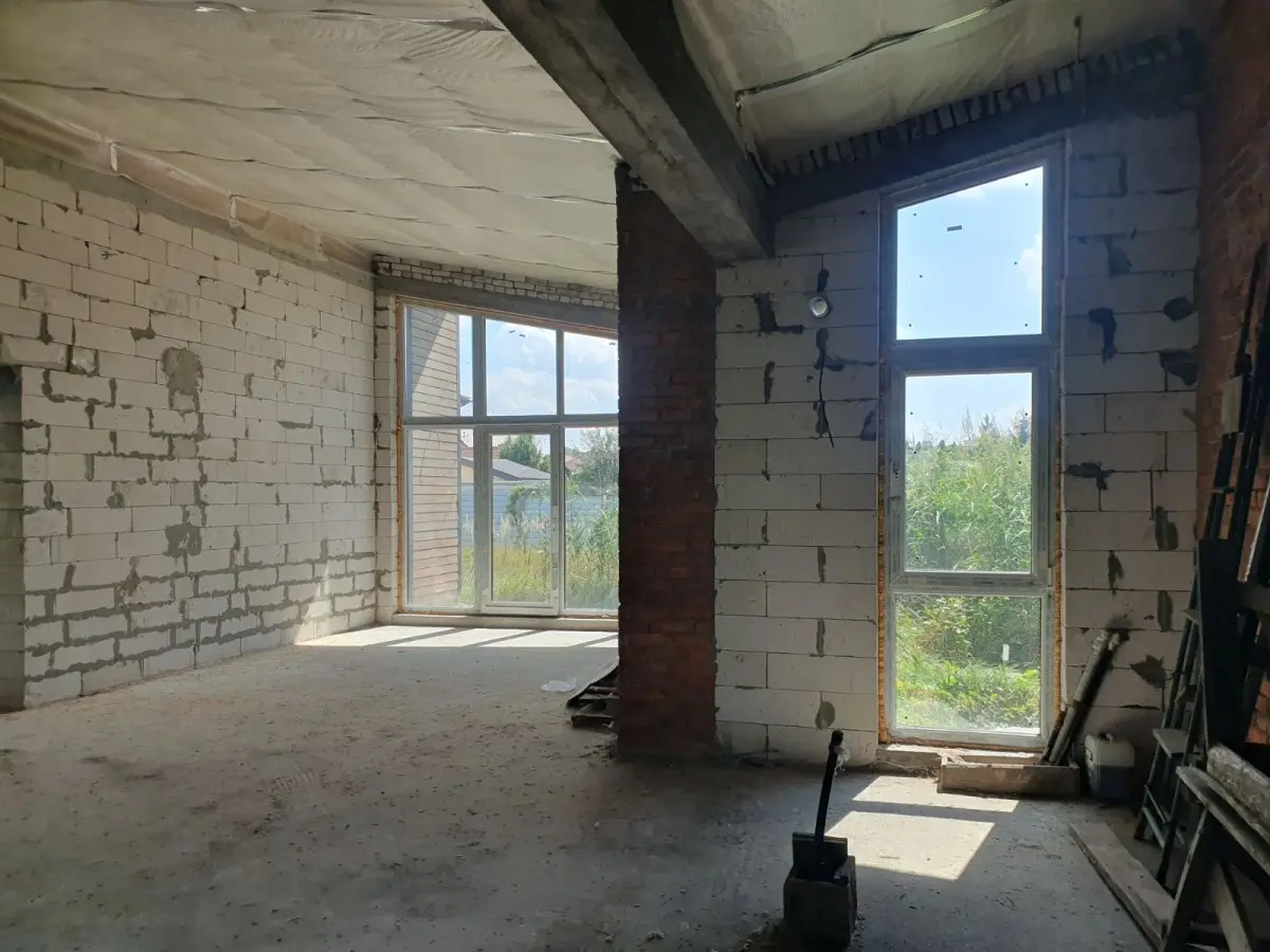 Фото Продаю будинок, 185 кв. м, Центральна вул.  Київ, ціна: 179000 $, код 7898