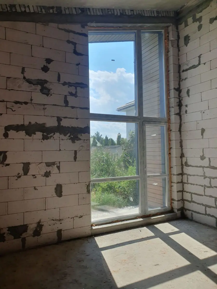 Фото Продаю будинок, 185 кв. м, Центральна вул.  Київ, ціна: 179000 $, код 7898