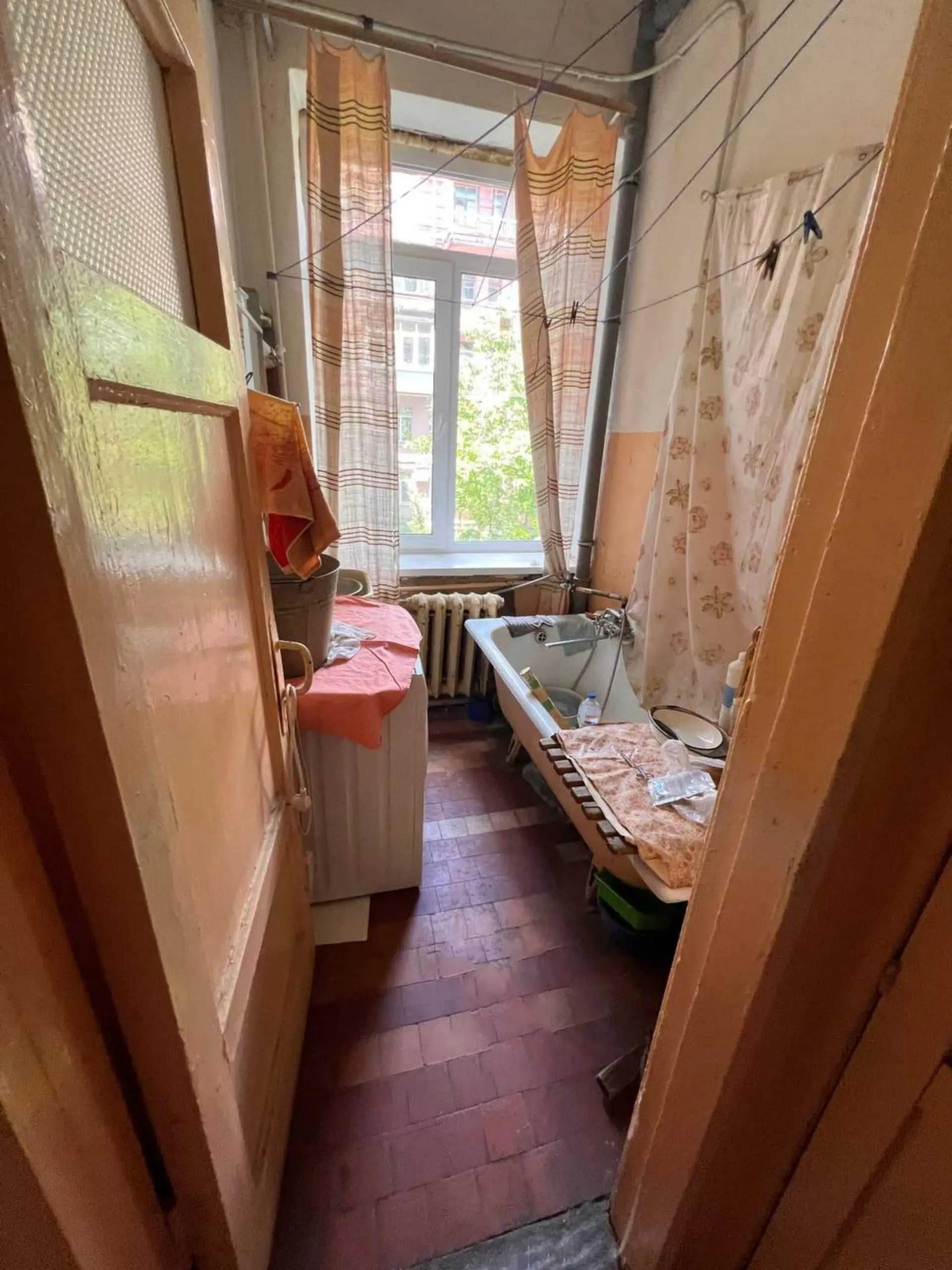 Фото Selling a 3-room apartment, 58 sq.m., Kopylivska Street 2а Kyiv, price: 64900 $, code 7901
