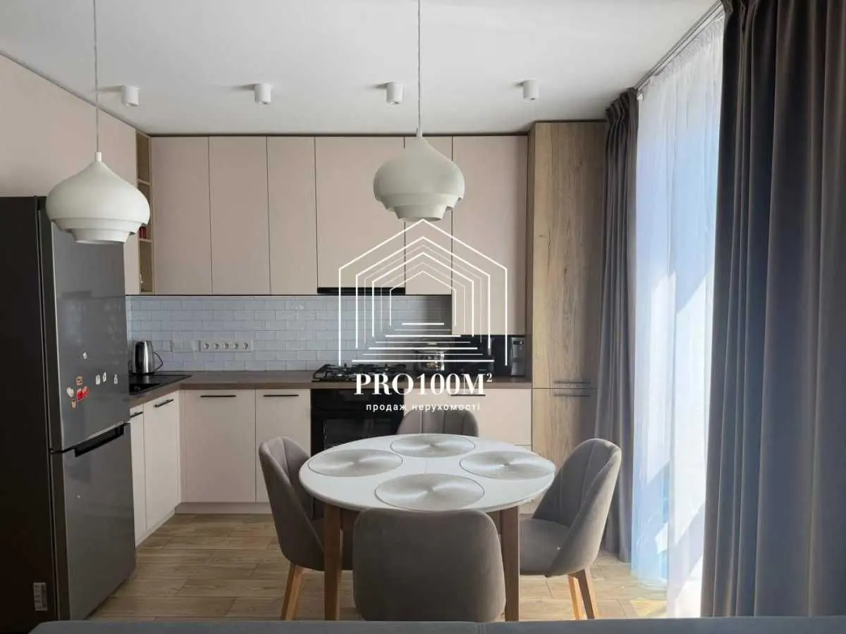 Фото Selling a 3-room apartment, 93 sq.m., Mykhaila Velychka street 9 Bilohorodka, price: 125000 USD, code 7903