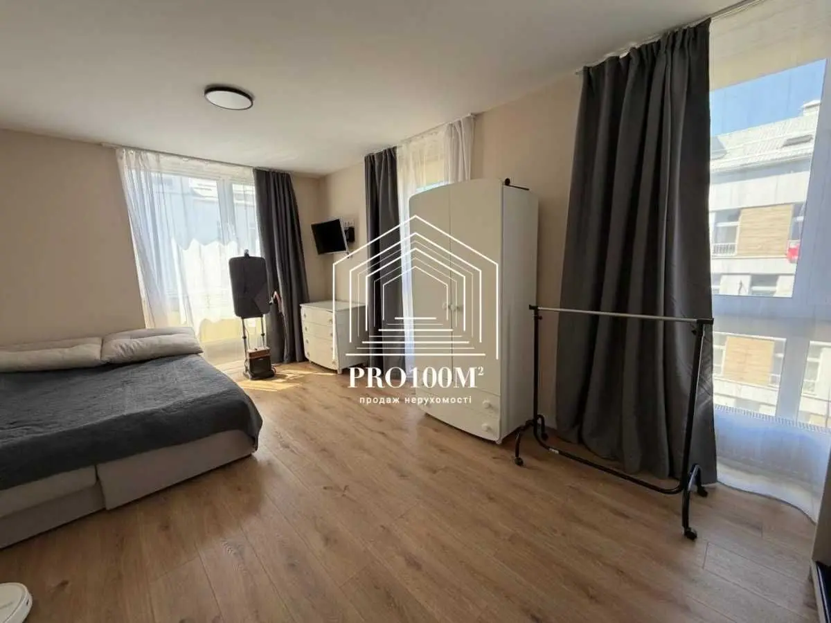 Фото Selling a 3-room apartment, 93 sq.m., Mykhaila Velychka street 9 Bilohorodka, price: 125000 USD, code 7903