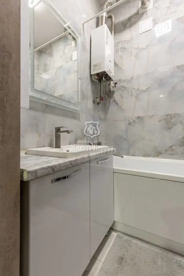 Фото Продаю 2 кімнатну квартиру, 57.3 кв. м, Науки просп. 63 Київ, ціна: 86500 USD, код 7904