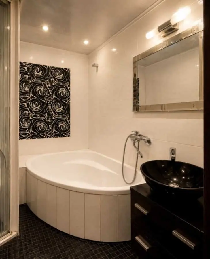 Фото Selling a 1-room apartment, 32 sq.m., Vvedenska Street  Kyiv, price: 65000 EUR, code 7907