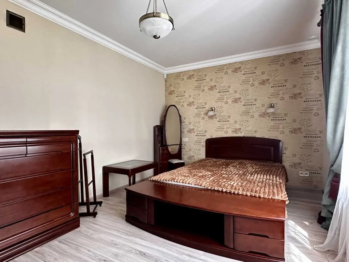 Фото Продаю дом, 450 кв. м, Ворошилова пер.  Васильков, цена: 390000 USD, код 7908