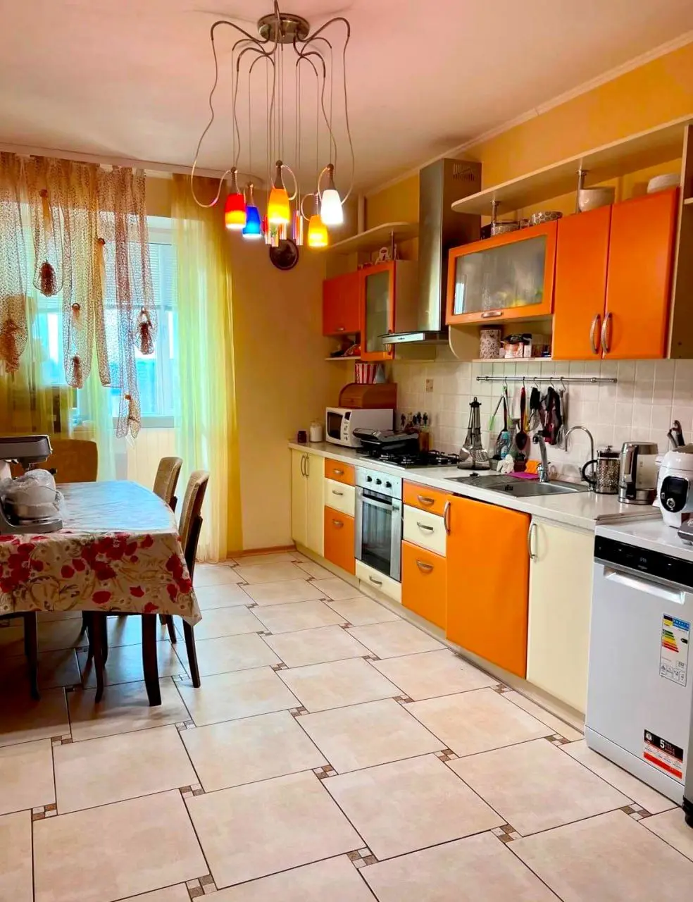 Фото Продаю 3 кімнатну квартиру, 88 кв. м, Артеківська вул. 12 Дніпро, ціна: 80000 $, код 7912