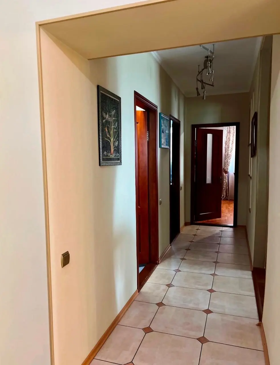 Фото Продаю 3 кімнатну квартиру, 88 кв. м, Артеківська вул. 12 Дніпро, ціна: 80000 $, код 7912