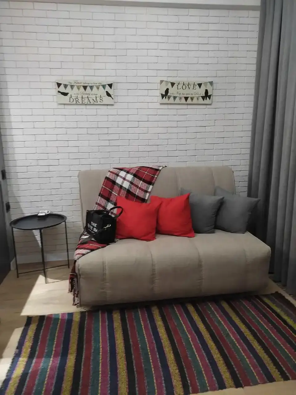 Фото Selling a 1-room apartment, 45 sq.m., Sichesvlaska street  Dnipro, price: 55000 $, code 7913