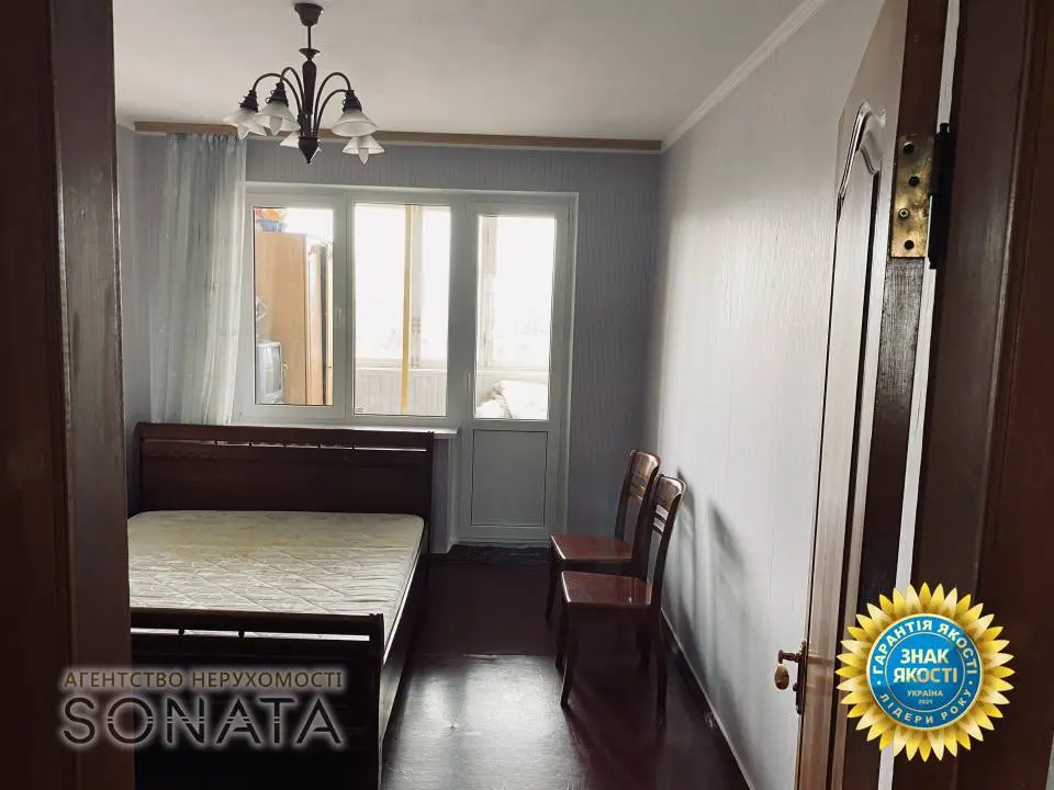 Фото Продаю 3 кімнатну квартиру, 67 кв. м, Припортова вул. (Героїв Сталінграда) 46 Черкаси, ціна: 75000 $, код 7914