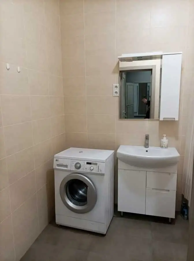 Фото Продаю 2 кімнатну квартиру, 88 кв. м, Харківське шосе 19а Київ, ціна: 107000 USD, код 7917