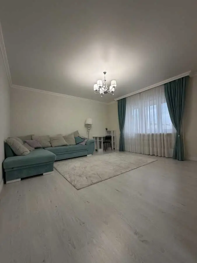 Фото Продаю 2-комнатную квартиру, 83 кв. м, Чабани, цена: 125000 USD, код 7925