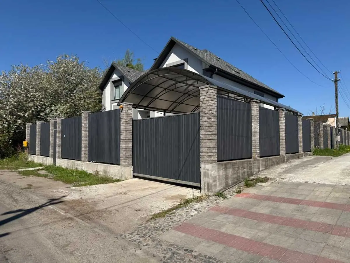 Фото Продаю дом, 248 кв. м, Гнідин, цена: 330000 USD, код 7927