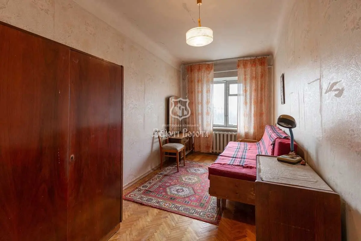 Фото Продаю 2 кімнатну квартиру, 45.9 кв. м, Будівельників вул. 12 Київ, ціна: 42000 USD, код 7928
