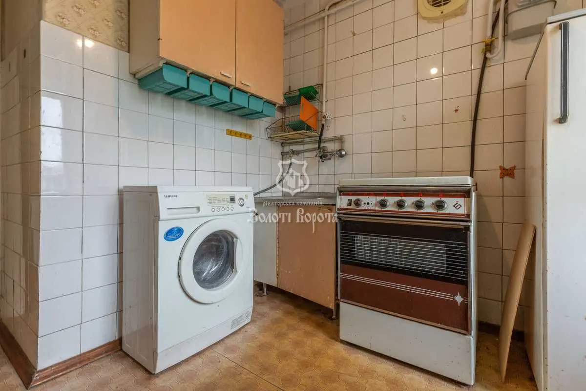 Фото Продаю 2 кімнатну квартиру, 45.9 кв. м, Будівельників вул. 12 Київ, ціна: 42000 USD, код 7928