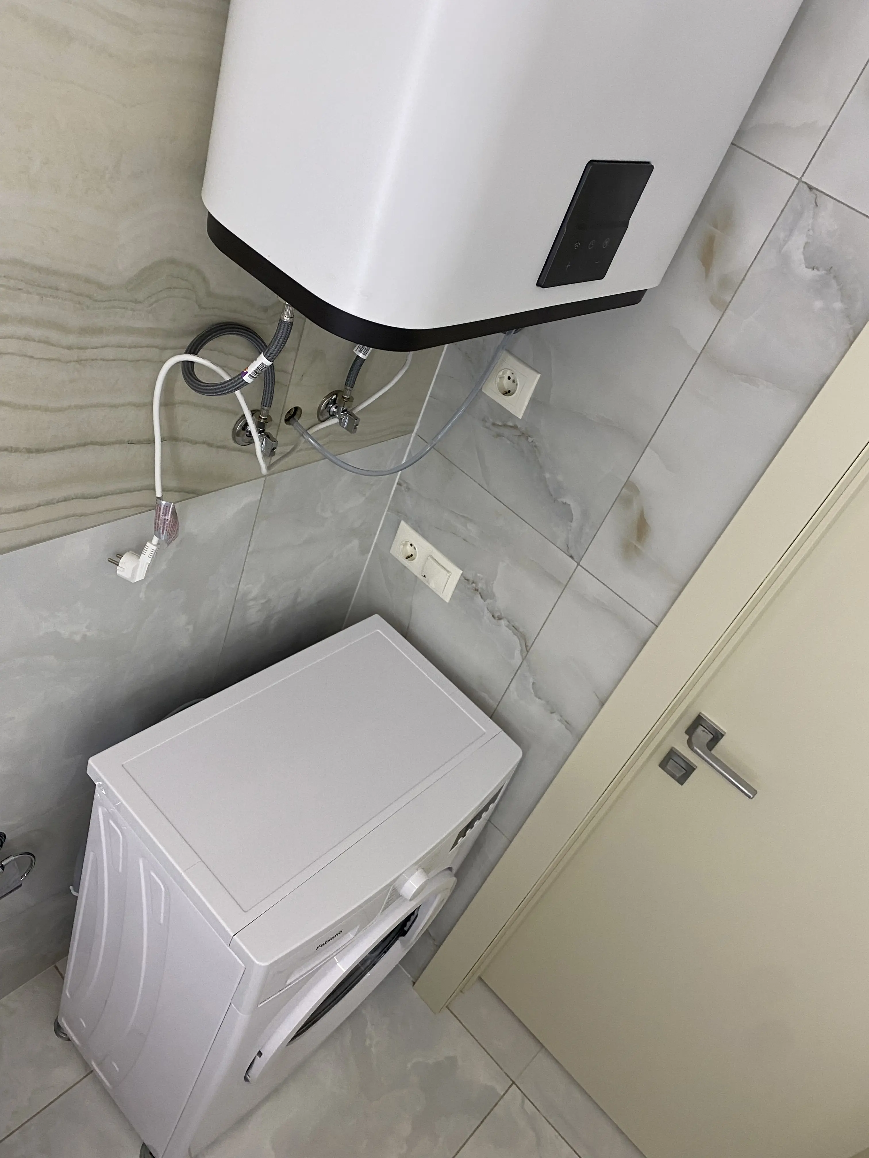 Фото Rent a 1-room apartment, Naberezhno-Rybalska road  Kyiv for long-term rent, price: 26500 UAH, code 7931