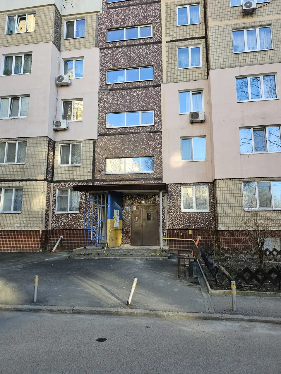 Фото Зняти 1 кімнатну квартиру, Добровольців пров. 6 Дніпро в довгострокову оренду, ціна: 10000 UAH, код 7933