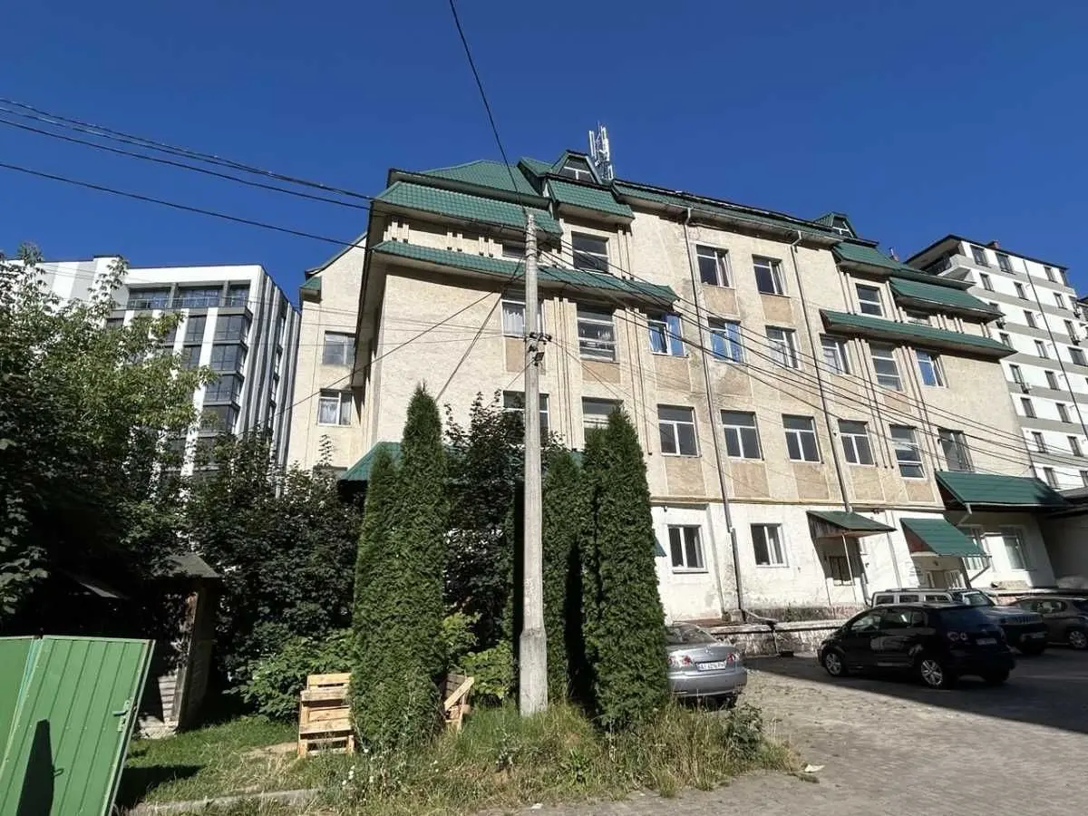 Фото Арендовать офис, Свободы ул.  Яремче в долгосрочную аренду, цена: 200 UAH, код 7943