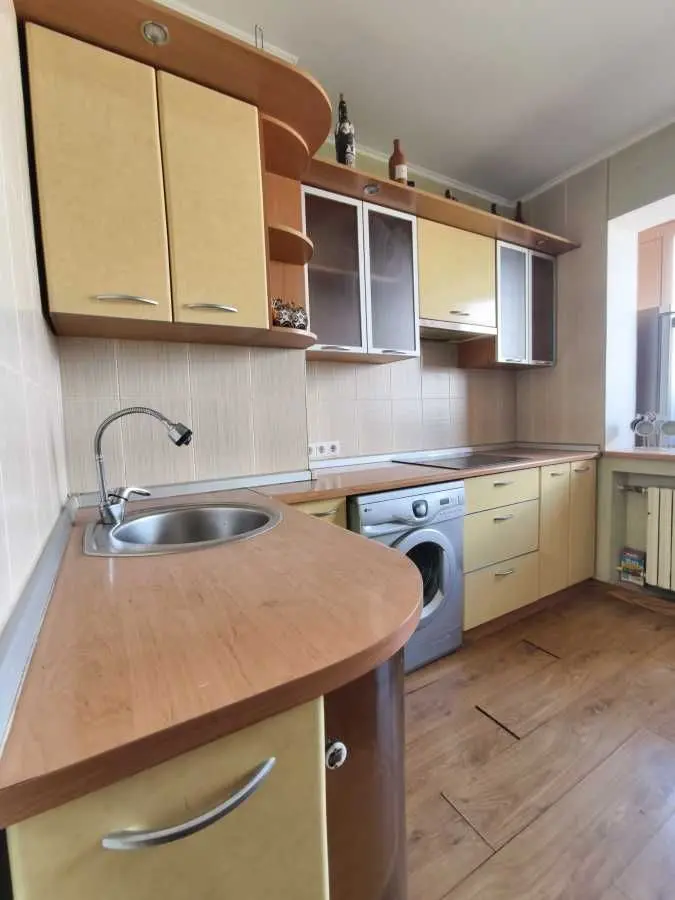 Фото Продаю 1 кімнатну квартиру, 42 кв. м, Семена Палія вул. (Дніпропетровська дорога)  Одеса, ціна: 37000 USD, код 7947
