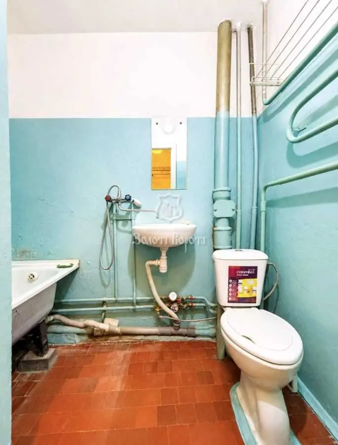 Фото Продаю 1 кімнатну квартиру, 28.2 кв. м, Космонавта Волкова вул. 18 Київ, ціна: 32000 USD, код 7948
