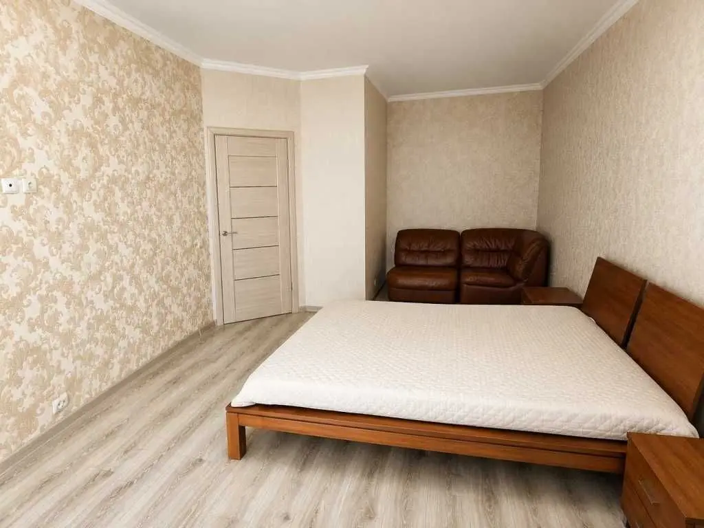 Фото Продаю 1 кімнатну квартиру, 46 кв. м, Софіївська Борщагівка, ціна: 71000 USD, код 7951