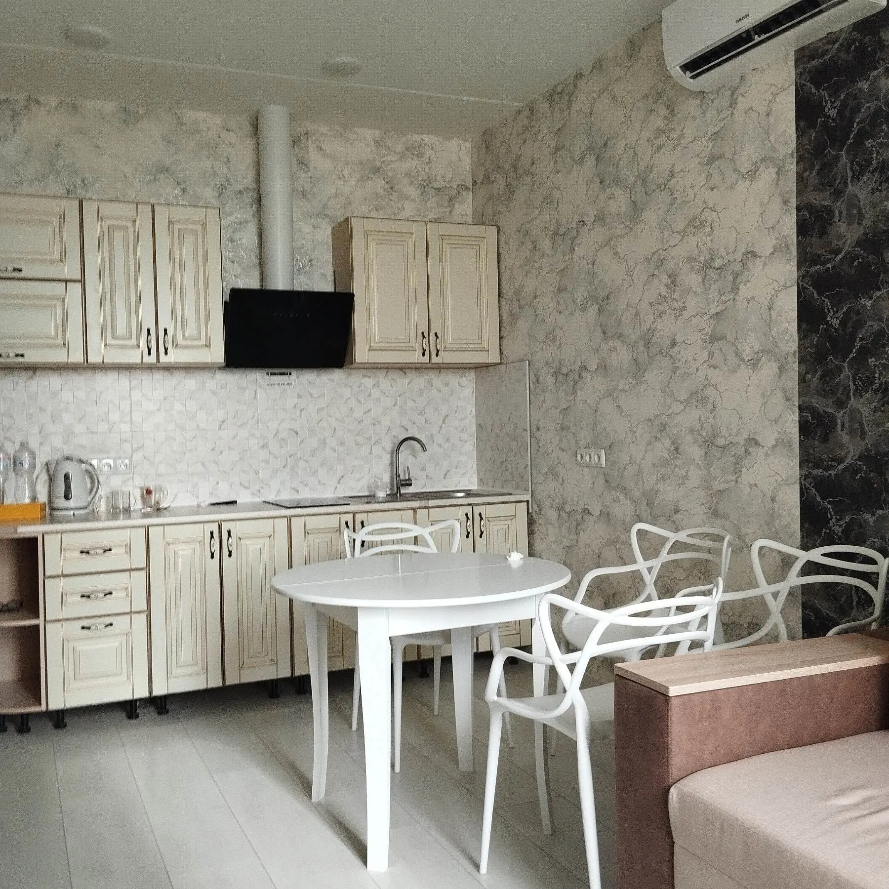 Фото Зняти 1 кімнатну квартиру, Фонтанська дорога 118а/1 Одеса в довгострокову оренду, ціна: 12000 UAH, код 7953
