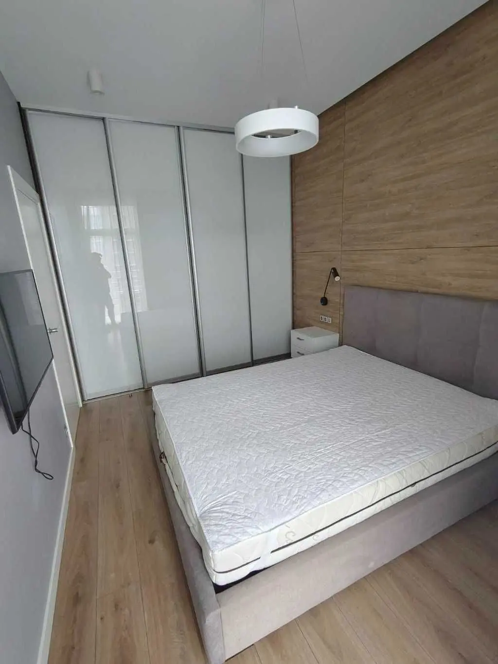 Фото Rent a 1-room apartment, Saperne Pole Street 12 Kyiv for long-term rent, price: 900 USD, code 7954