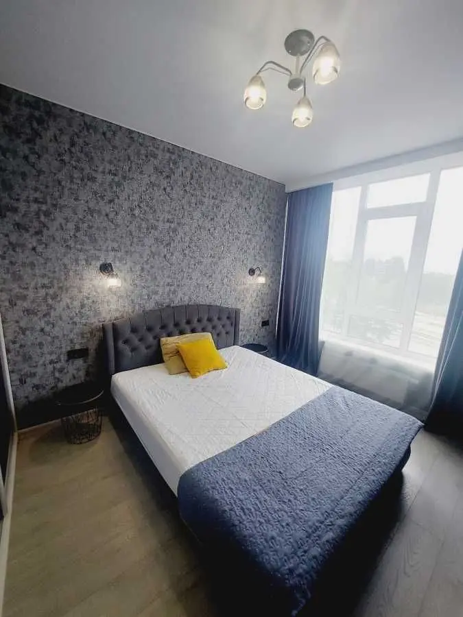 Фото Selling a 1-room apartment, 40 sq.m., Liubomyra Huzara Avenue (Kosmonavta Komarova Avenue)  Kyiv, price: 77777 USD, code 7959