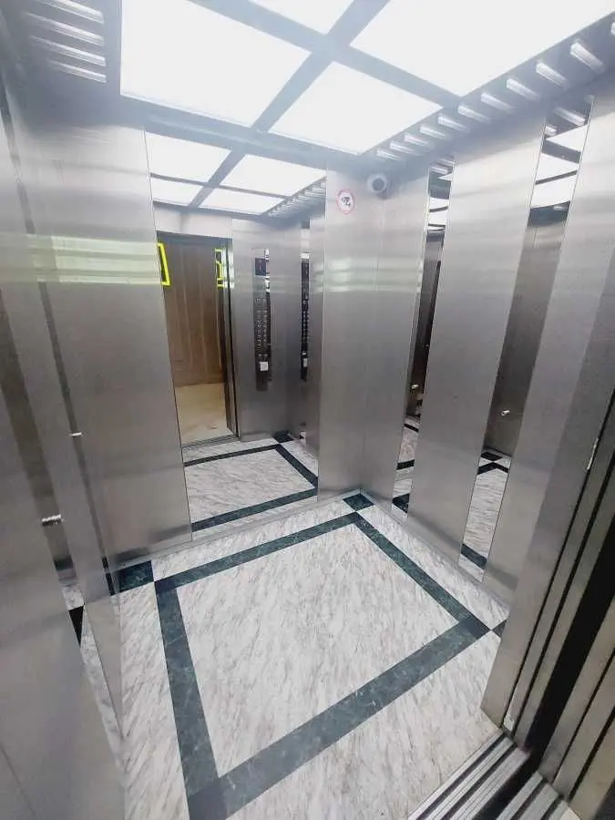Фото Selling a 1-room apartment, 40 sq.m., Liubomyra Huzara Avenue (Kosmonavta Komarova Avenue)  Kyiv, price: 77777 USD, code 7959