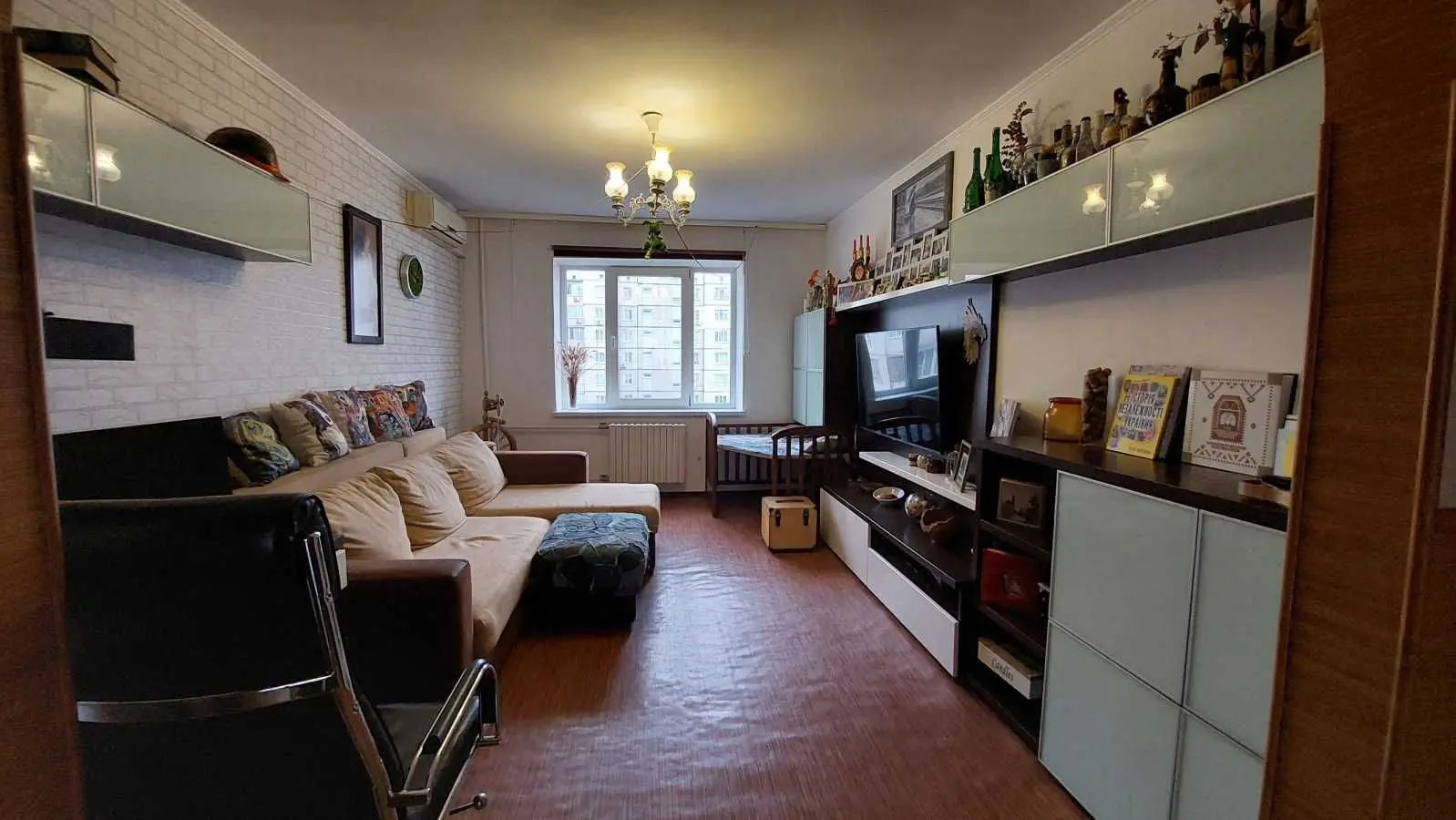 Фото Продаю 3-комнатную квартиру, 70 кв. м, Тростянецкая ул. 6ж Киев, цена: 80000 USD, код 7961