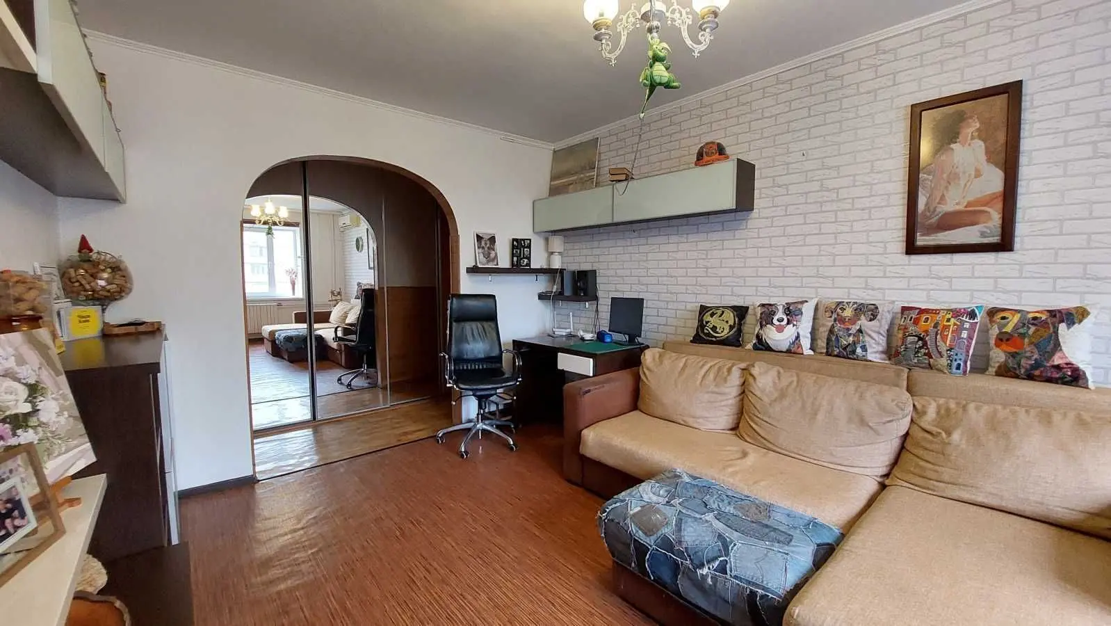 Фото Продаю 3-комнатную квартиру, 70 кв. м, Тростянецкая ул. 6ж Киев, цена: 80000 USD, код 7961