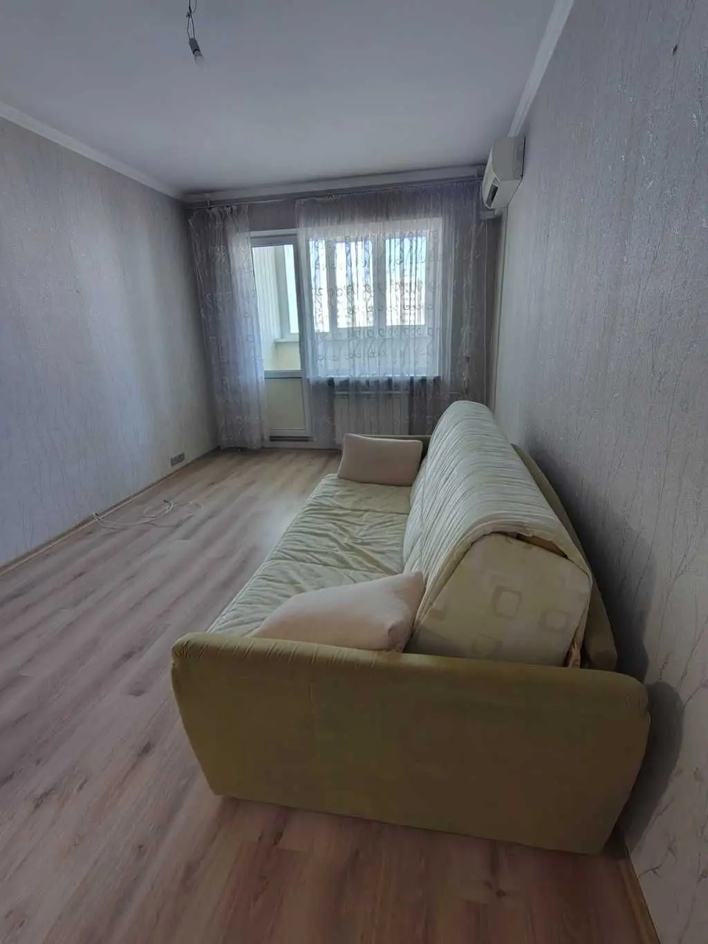 Фото Продаю 3-комнатную квартиру, 72.9 кв. м, Озерна Соломянський ул. (Озерная Соломенский)  Киев, цена: 90000 USD, код 7962