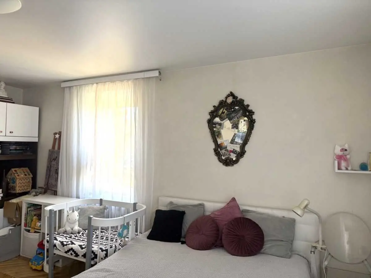 Фото Selling a 1-room apartment, 36.5 sq.m., Travneva Street  Kyiv, price: 48000 USD, code 7964