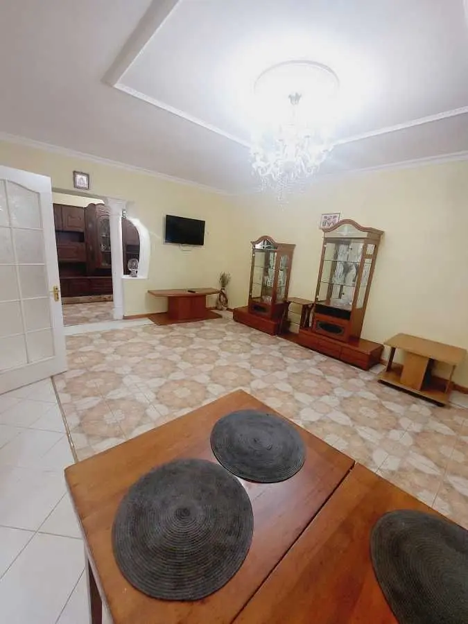 Фото Зняти 3 кімнатну квартиру, Валерія Лобановського вул.  Чайки в довгострокову оренду, ціна: 20000 UAH, код 7965