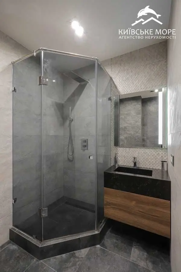 Фото Продаю 5 кімнатну квартиру, 168 кв. м, Воскресенська вул. 18 Київ, ціна: 400000 USD, код 7967