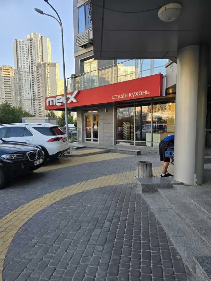 Фото Rent a retail space, Dniprovska Embarkment 14 Kyiv for long-term rent, price: 4000 USD, code 7969