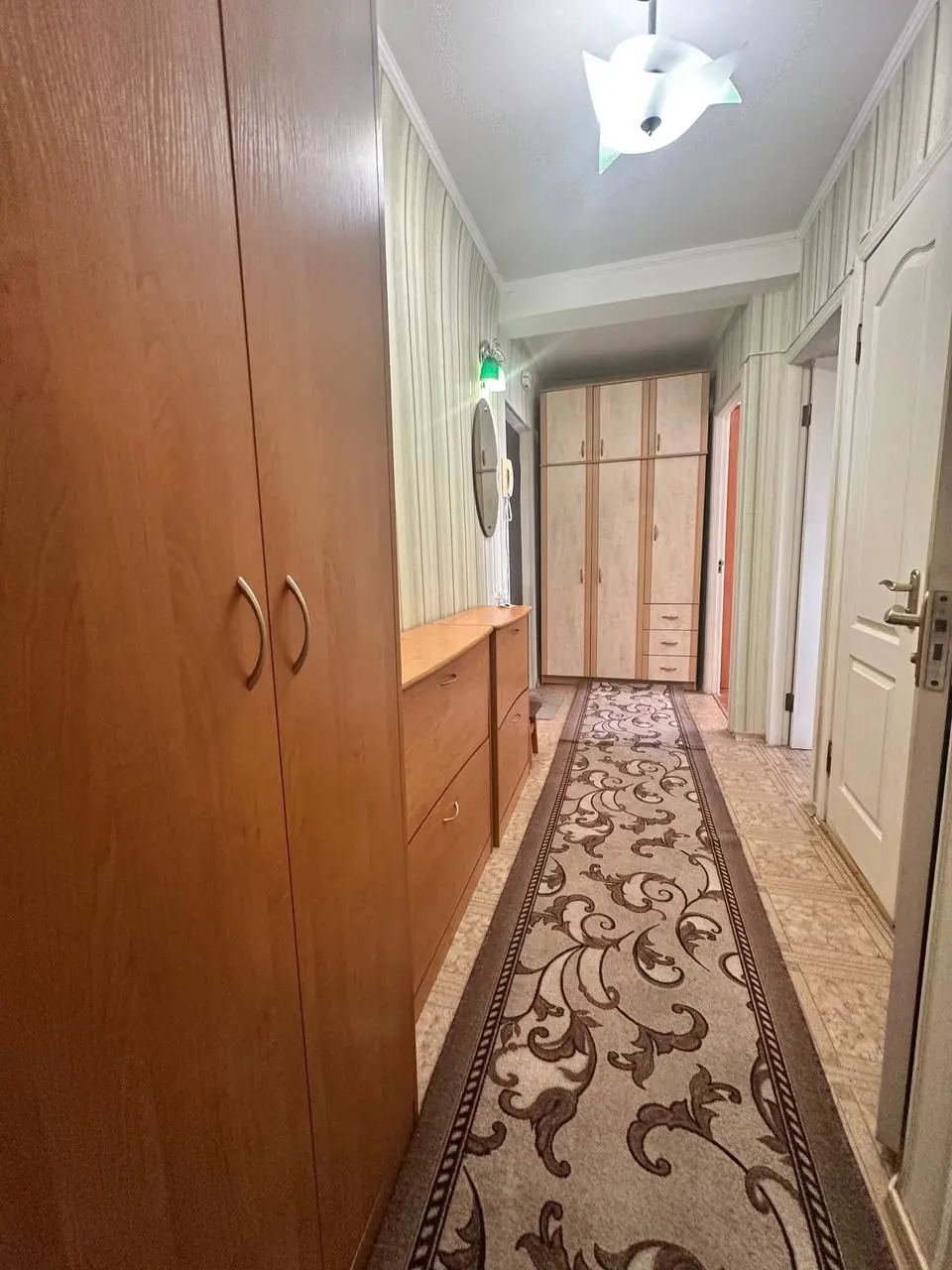 Фото Зняти 2 кімнатну квартиру, Братиславська вул. 36/2 Київ в довгострокову оренду, ціна: 14000 UAH, код 7971