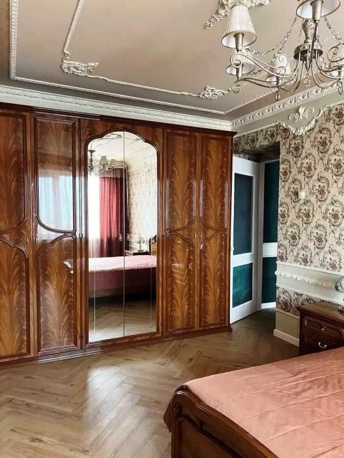 Фото Rent a 3-room apartment, Lesi Ukrainky Boulevard 21Б Kyiv for long-term rent, price: 35000 UAH, code 7978
