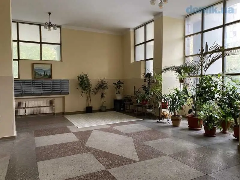 Фото Rent a 3-room apartment, Lesi Ukrainky Boulevard 21Б Kyiv for long-term rent, price: 35000 UAH, code 7978