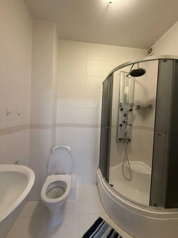 Фото Rent a 4-room apartment, Boryspilska Street 6 Kyiv for long-term rent, price: 20000 UAH, code 7982