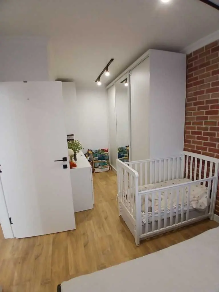 Фото Продаю 1 кімнатну квартиру, 50 кв. м, Зарічна вул.  Київ, ціна: 118000 USD, код 7992