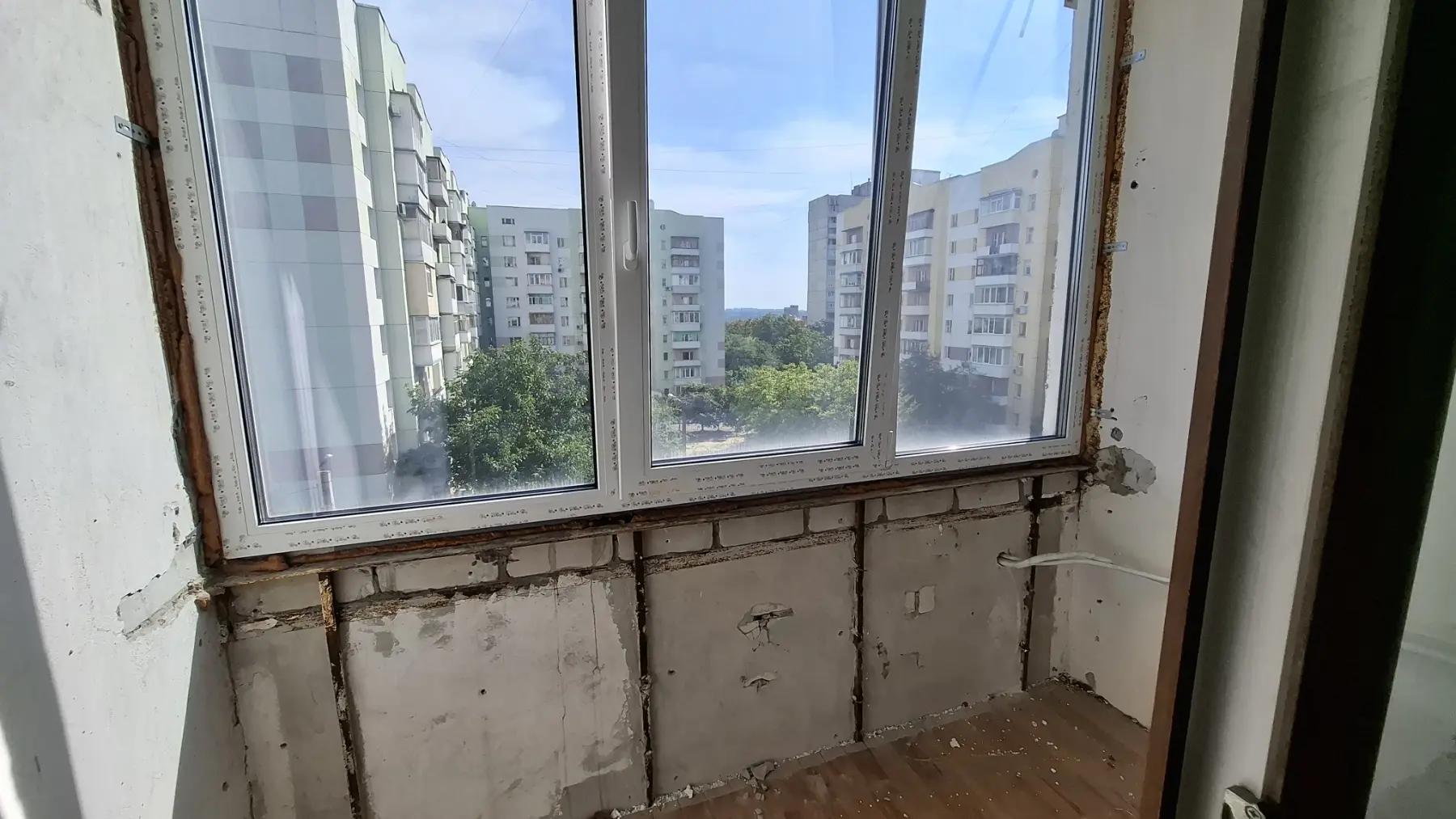 Фото Продаю 3 кімнатну квартиру, 77 кв. м, Ахсарова вул. 3г Харків, ціна: 50000 $, код 7996