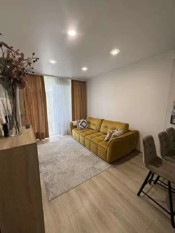 Фото Продаю 1 кімнатну квартиру, 42 кв. м, Регенераторна вул. 4 к16-4 Київ, ціна: 95000 $, код 7998