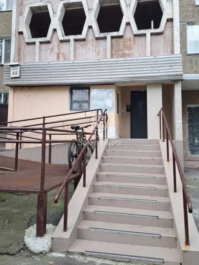 Фото Продаю 2 кімнатну квартиру, 55 кв. м, Науки просп. 88а Київ, ціна: 49000 USD, код 8005