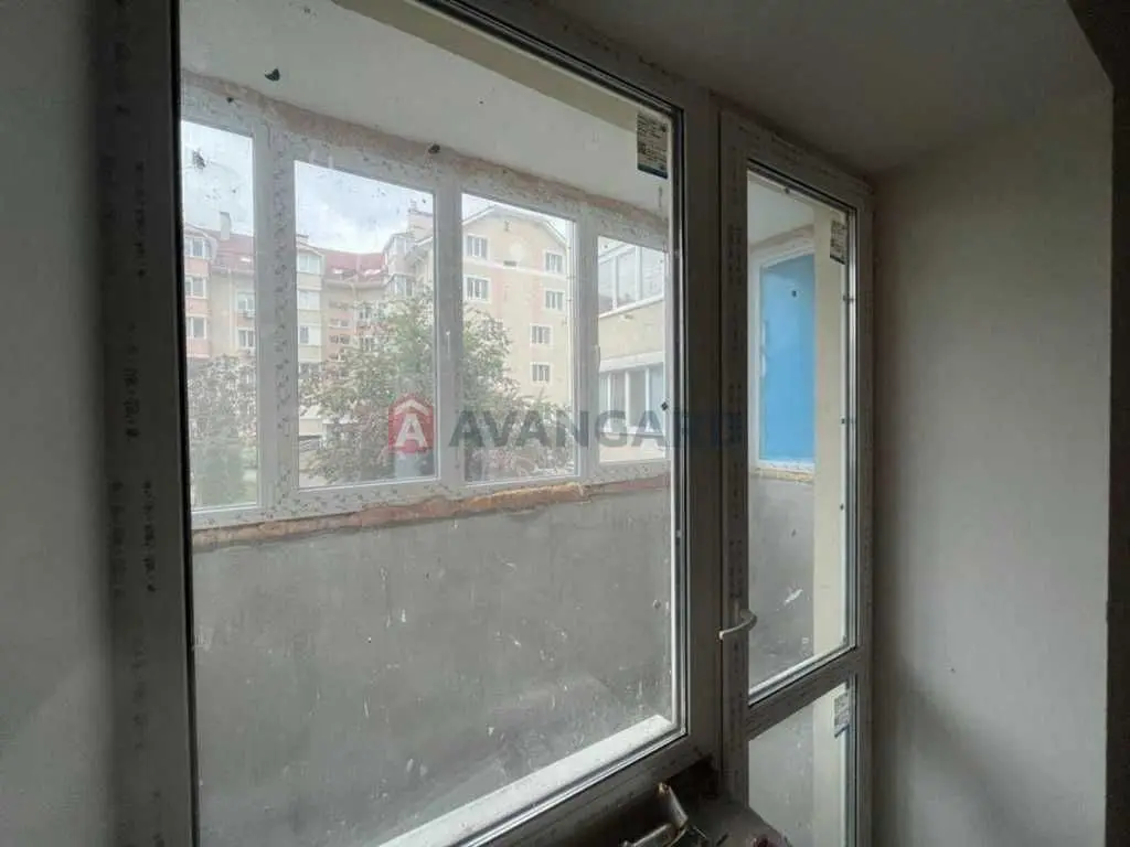 Фото Selling a 3-room apartment, 108 sq.m., Lesi Ukrainky Boulevard 6б Svyatopetrivske, price: 93000 USD, code 8006