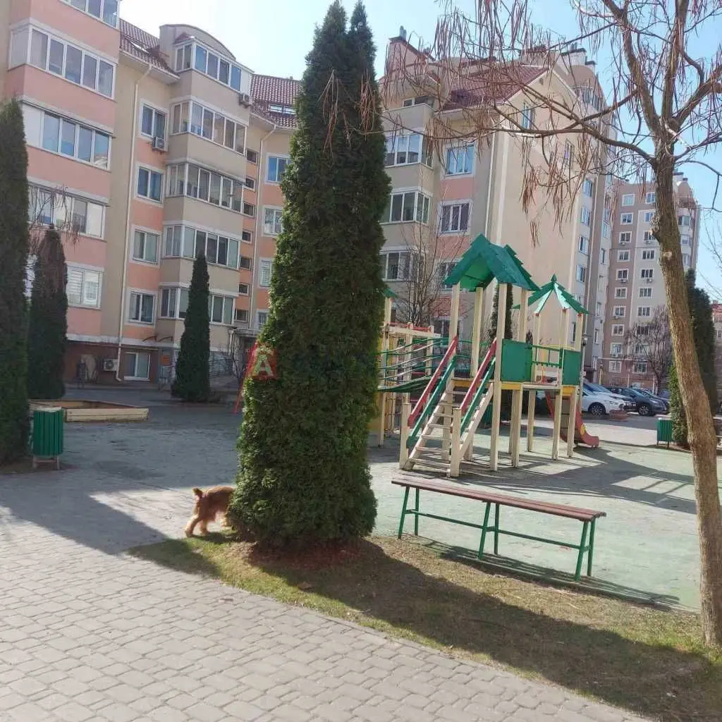 Фото Selling a 3-room apartment, 108 sq.m., Lesi Ukrainky Boulevard 6б Svyatopetrivske, price: 93000 USD, code 8006