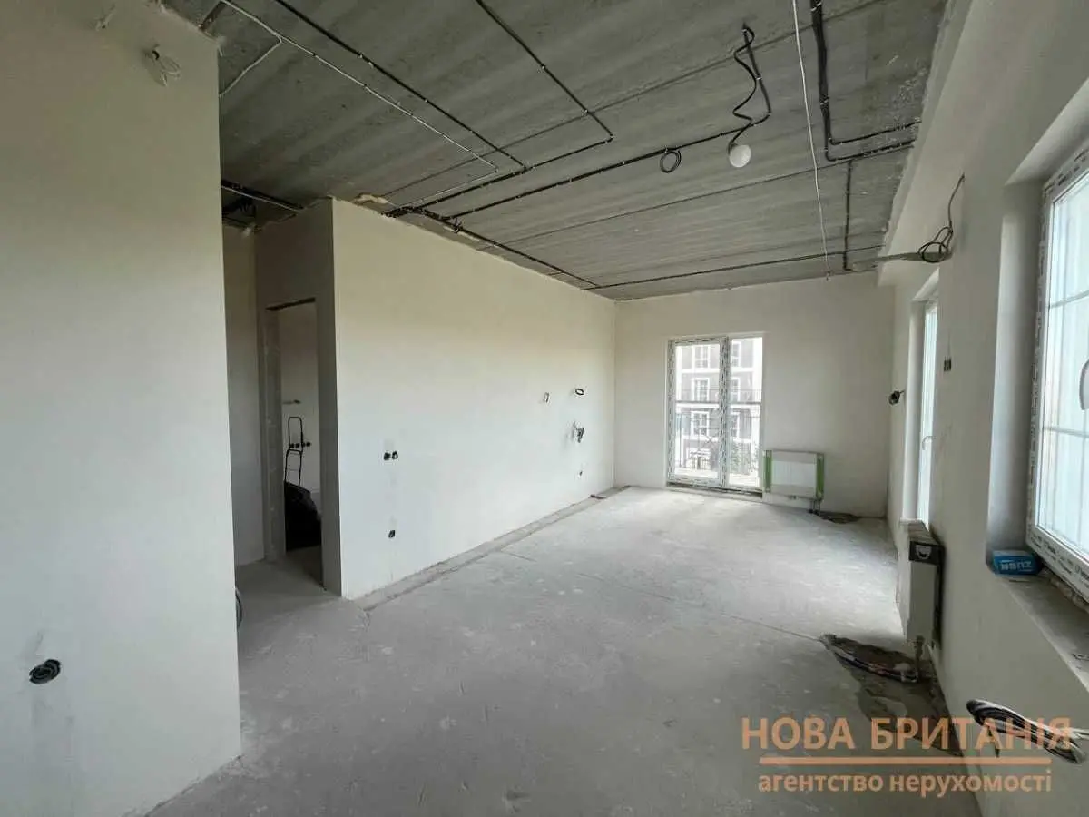 Фото Selling a 1-room apartment, 47.2 sq.m., Mykhaila Maksymovycha Street (Onufriia Trutenka Street)  Kyiv, price: 87000 USD, code 8013