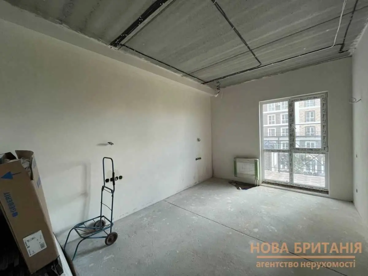 Фото Selling a 1-room apartment, 47.2 sq.m., Mykhaila Maksymovycha Street (Onufriia Trutenka Street)  Kyiv, price: 87000 USD, code 8013