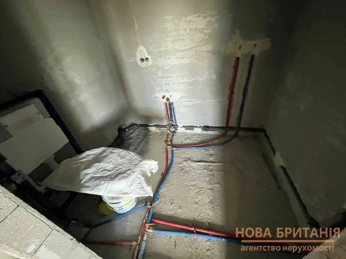 Фото Selling a 1-room apartment, 47.2 sq.m., Mykhaila Maksymovycha Street (Onufriia Trutenka Street)  Kyiv, price: 87000 USD, code 8013